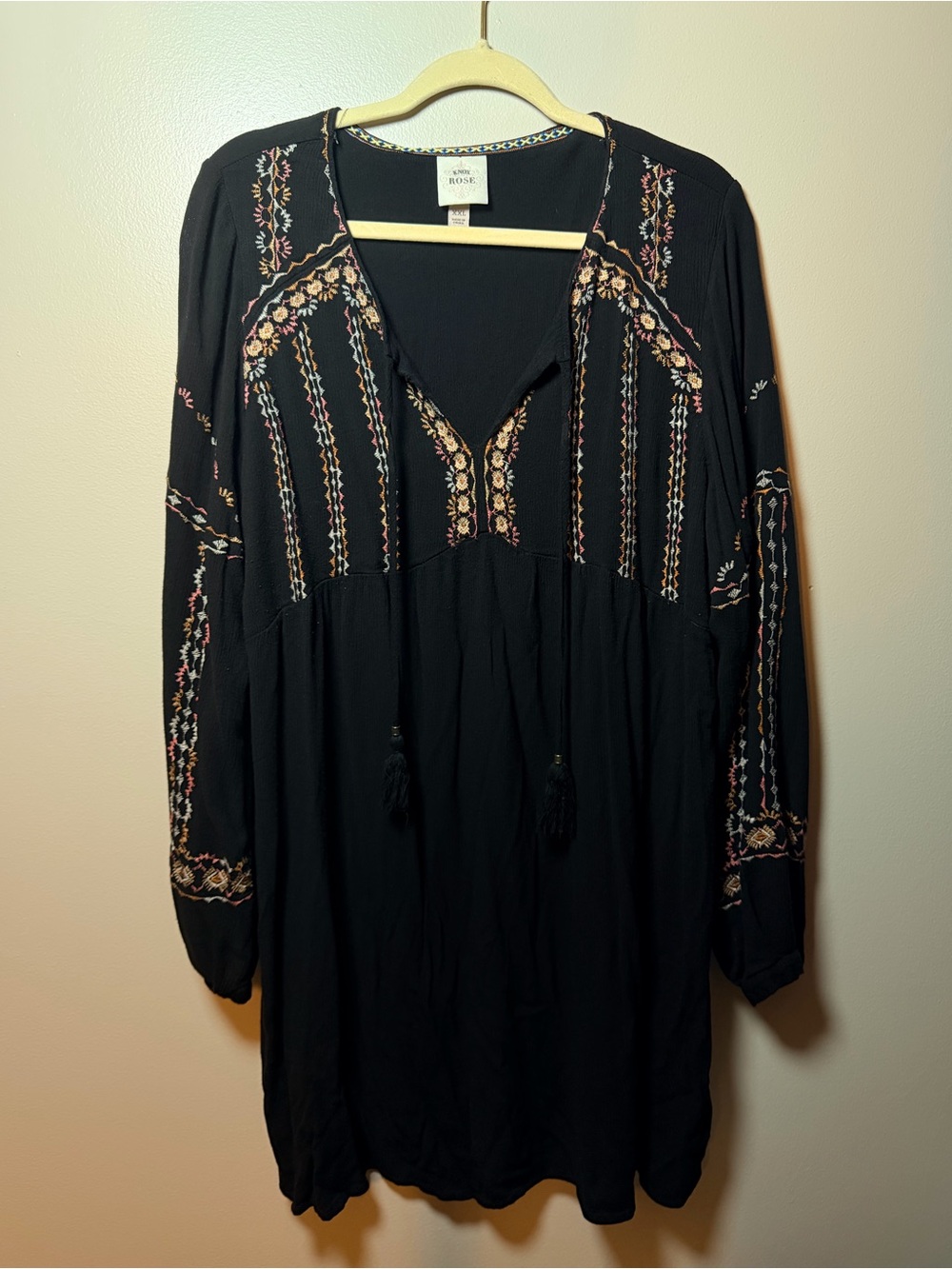 Knox Rose Black Embroidered V-Neck Dress XXL